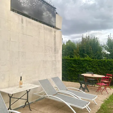 Piscine - Quartier Toison D'or Apartament *